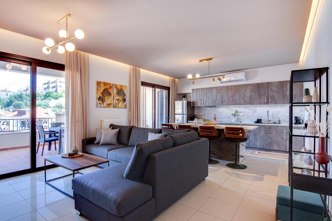 Agapi'S Luxury Apartment Pýlos Eksteriør bilde